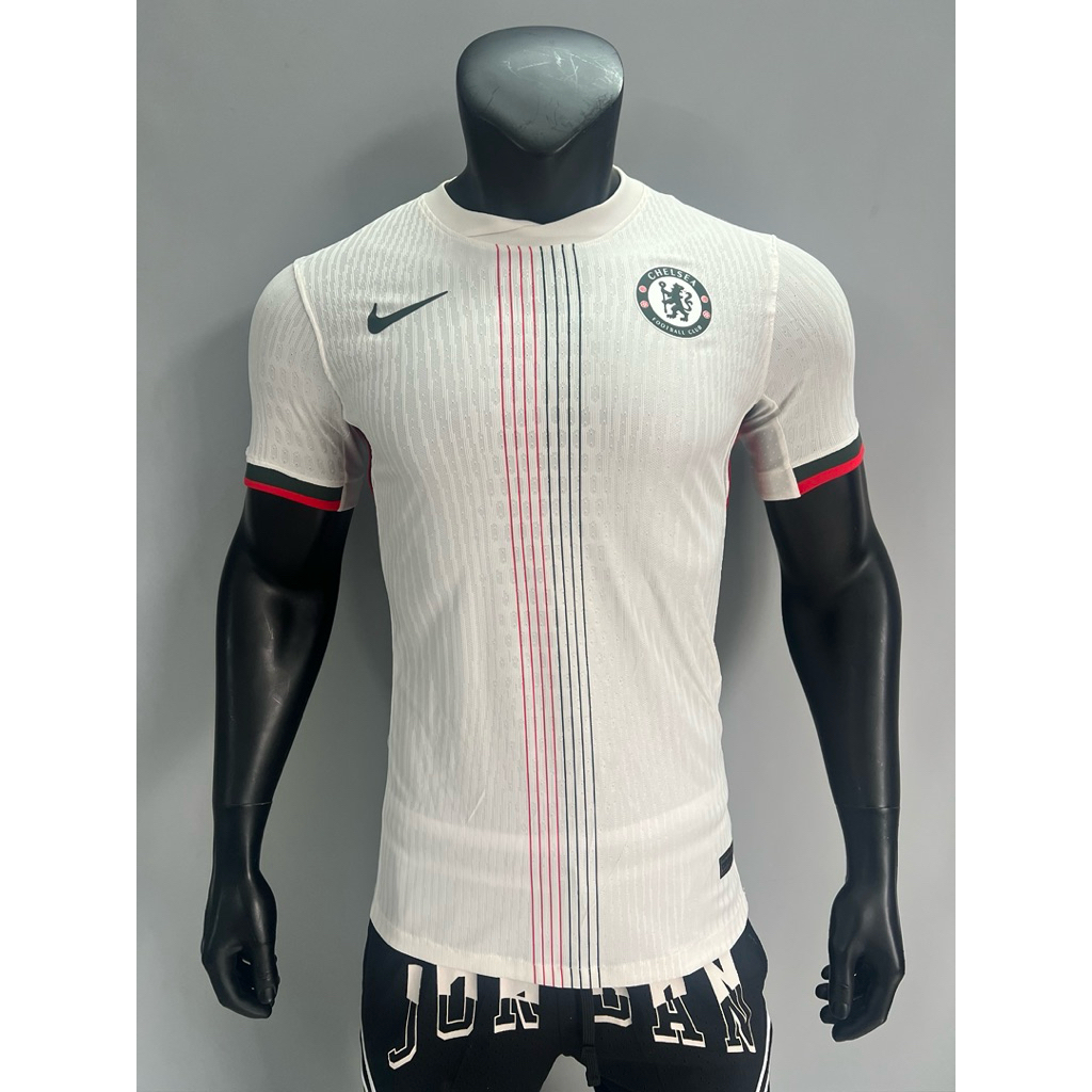 เสื้อ เชลซี/ขาว ฤดูกาลใหม่ 2025/2026 เพลเยอร์ โลโก้ ปั้มตรายาง