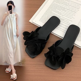 รองเท้าบัลเล่ต์ทรงแฟลตน่ารัก สวมใส่สบาย "ฉันแนะนำให้ซื้อขนาดใหญ่กว่าปกติหนึ่งไซส์"