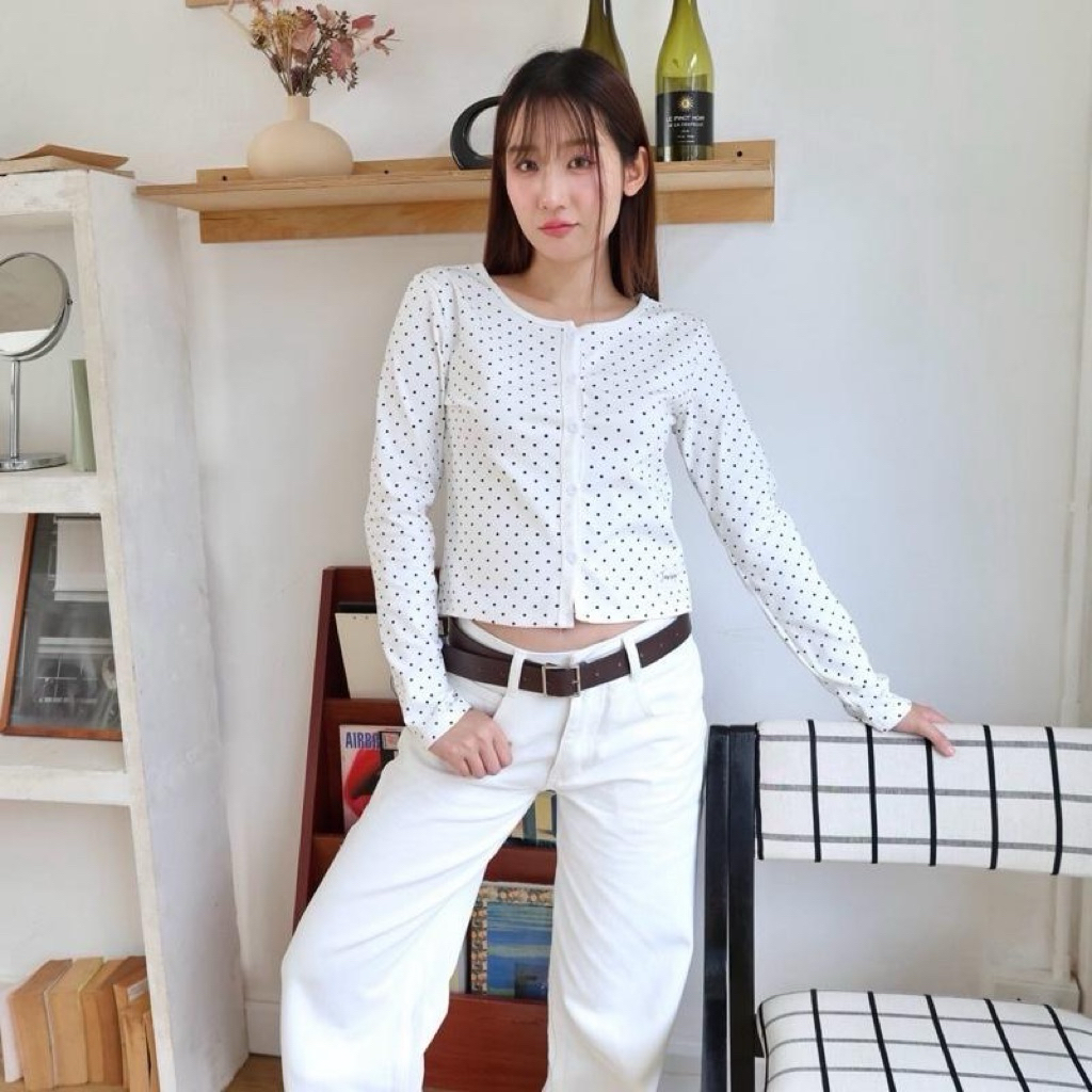 X01 เสื้อคาร์ดิแกนลายจุด ปัก jarinya