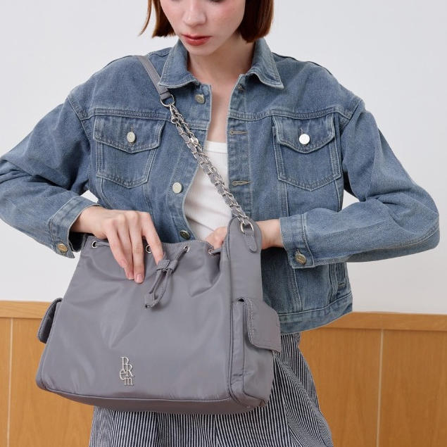 ⸝⸝⋆ แรร์ไอเทม!! กระเป๋าวาริ รุ่นนี้เป็นผ้าไนลอน น้ำหนักเบา และ กันน้ำได้นะคะ #616 ⸝⸝⋆