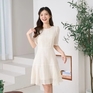 Lily Dress เดรสลูกไม้ เดรสสุภาพ เดรสขาว เดรสออกงาน งานบวช