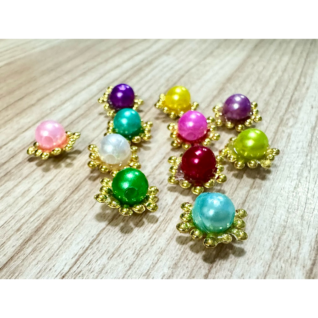 ฐานมงกุฏแฉก 14 มิล/ฐานมงกุฏตกแต่งมุกคละสี/ลูกปัดกลม 8 มิล คละสี ❇️สินค้าพร้อมส่ง❇️ ราคา ถูกที่สุด ดีลบีเคเค แกลเลอรีภาพที่ 5