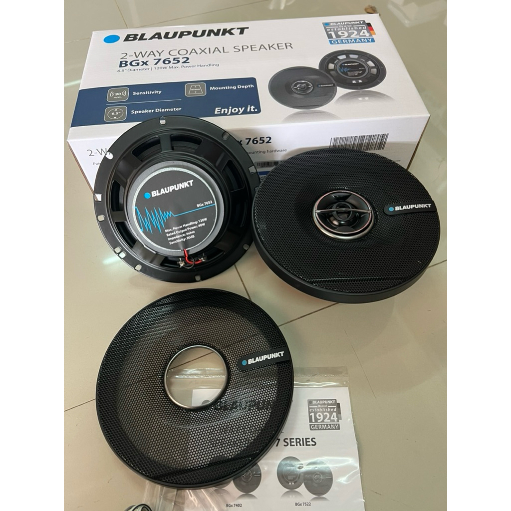 ราคาคู่ละ 845บาท 6.5” 2ทาง ยี่ห้อ  Blaupunkt รุ่น BGX7652ลำโพงแกนร่วม ติดรถยนต์
