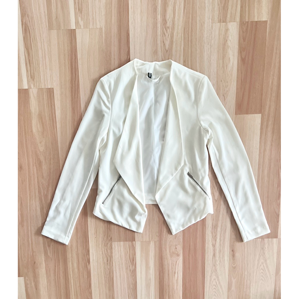 h&m blazer crop ขาวครีม