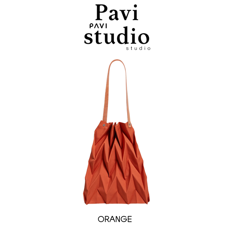 Pavi StudioTrend - W Pleat Orange กระเป๋าผ้าอัดพลีทลาย W สี Shoulder Bag กระเป๋าสะพายไหล่ กระเป๋าถือ