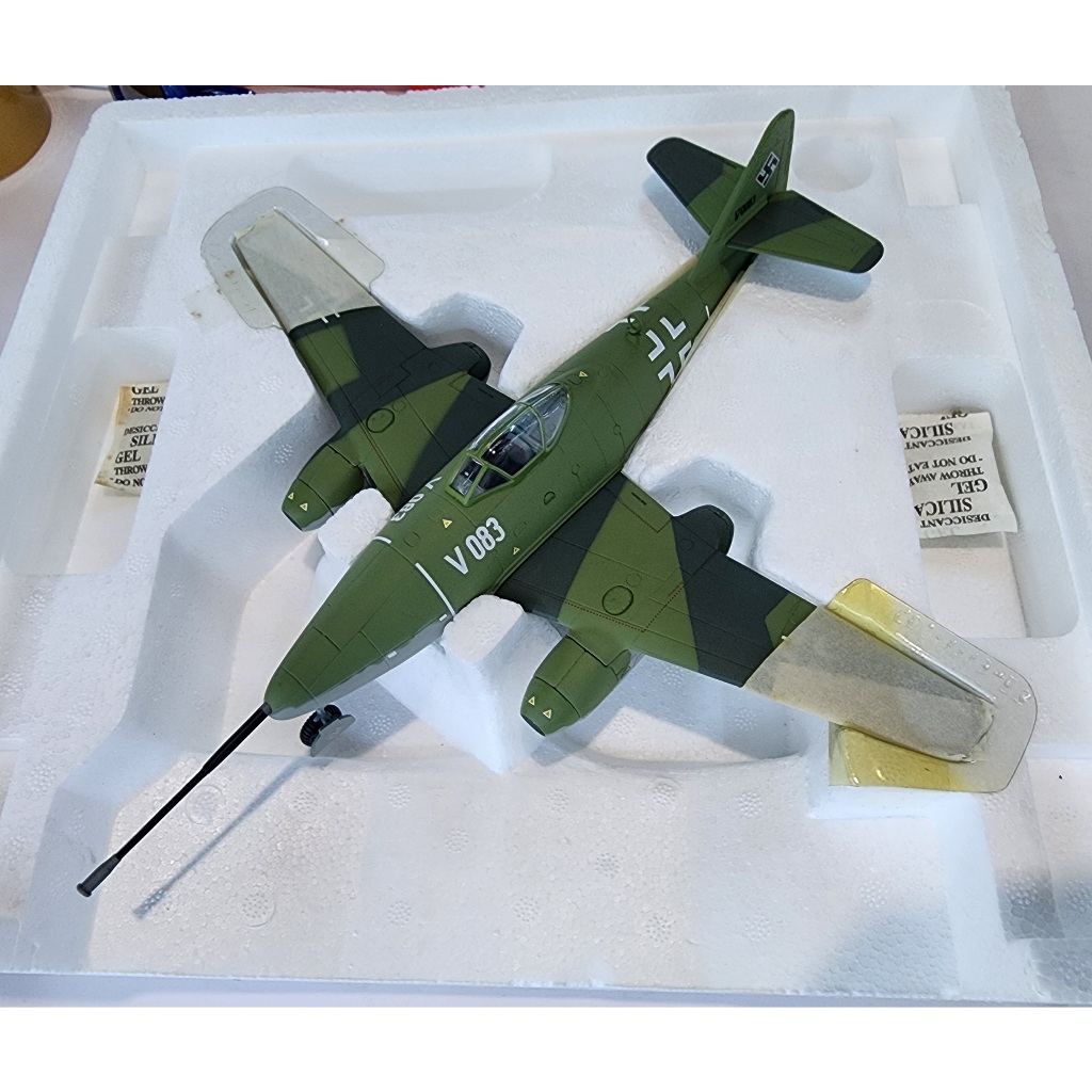 เครื่องบินเหล็ก เครื่องบินขับไล่ เครื่องบินเจ็ท เยอรมัน เม็สเซอร์ชมิท 262 German Messerschmitt Me262