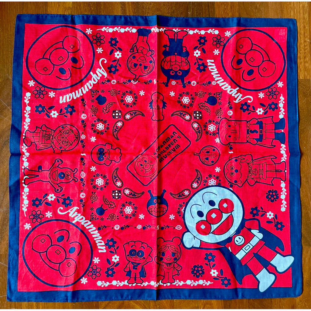 ผ้าอเนกประสงค์ งานสะสมจาก Anpanman museum ขนาด 50 x 50 ซม. ใช้เป็นผ้าพันคอ ผ้าโพกผมได้