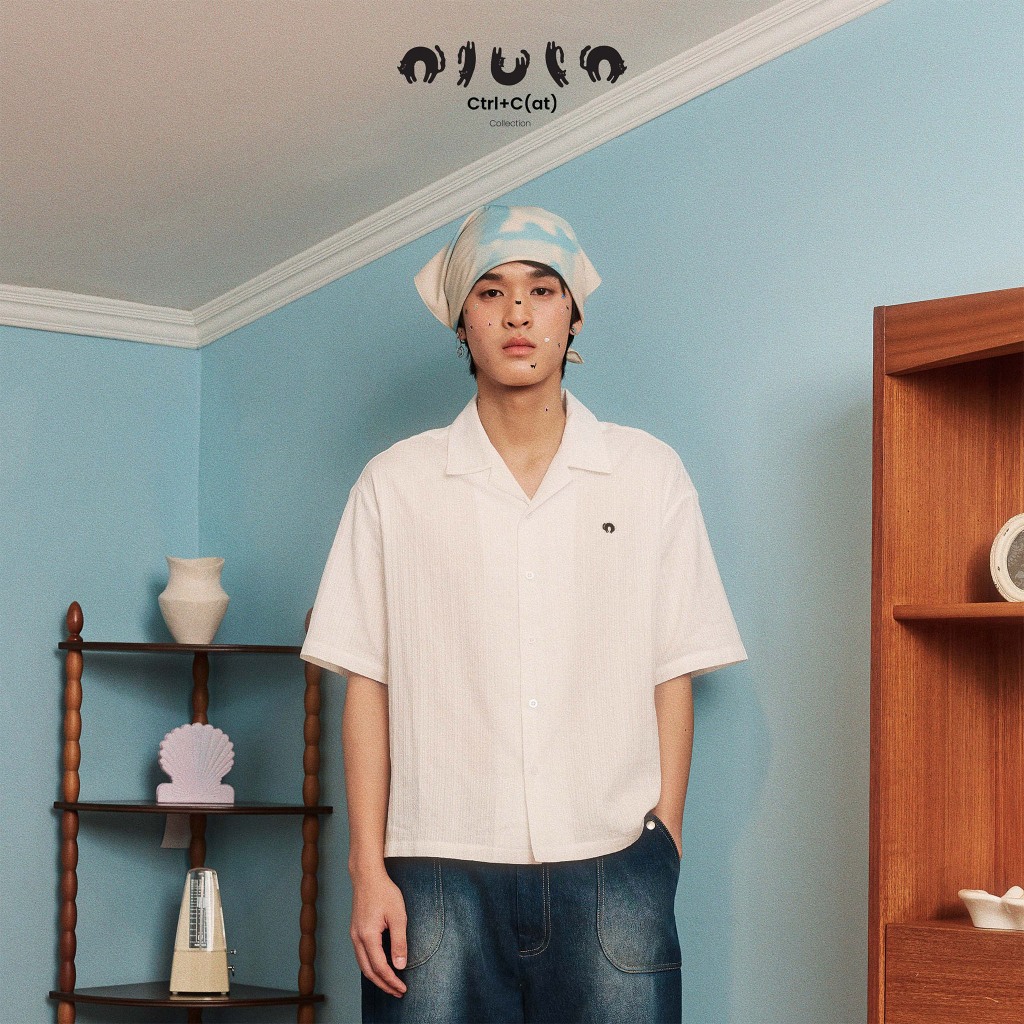 olulo Ctrl+C(at) - Short Sleeves Shirt เสื้อเชิ้ตคอปก ปักลายแมว (Free! Arm Patch จนกว่าของจะหมด)