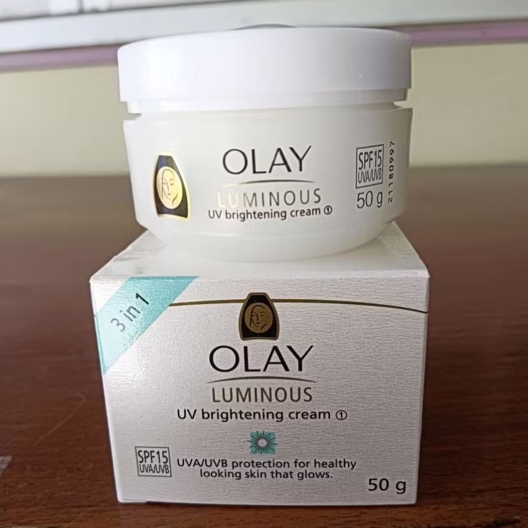 รุ่นใหม่ โอเลย์ ลูมินัส 3 อิน 1 ขนาด 50 กรัม olay luminous 3 in 1 cream