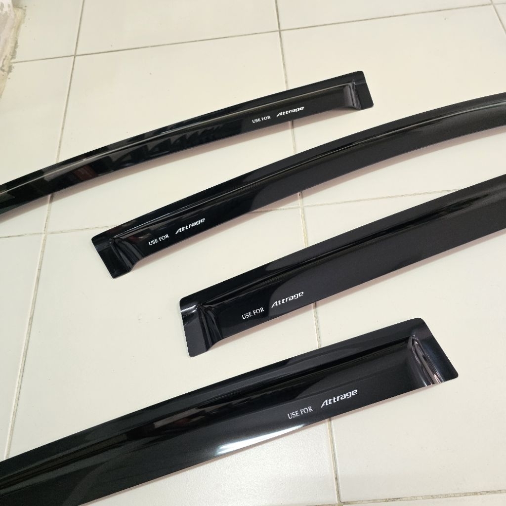 กันสาด mitsubishi attrage สีดำ ใส่ปี 2013 - 2025