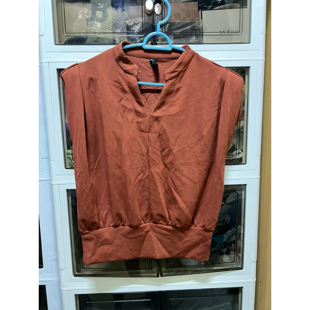 Cider เสื้อแขนกุดจั้มเอว