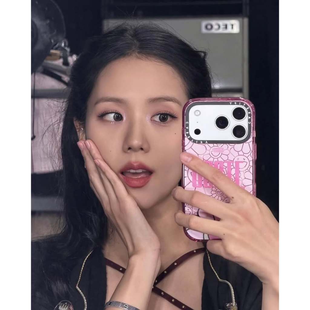 (พร้อมส่ง) CASETiFY Takashi Murakami Multi-Flowers (Pink) Case | สำหรับ iPhone 17 Series | ของแท้