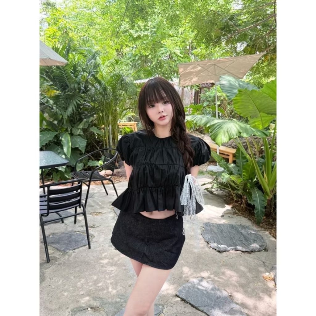 Nusa Style เสื้อสีดำแขนบอลลูน