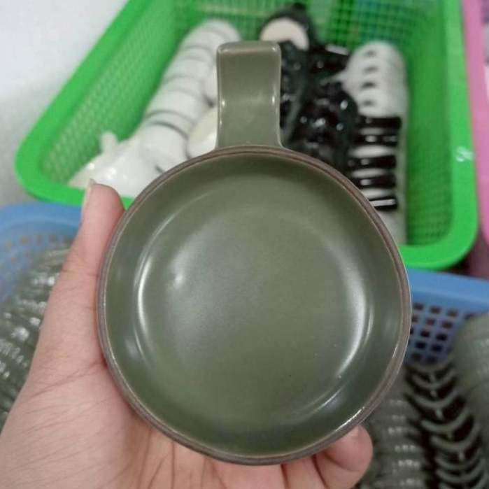 ถ้วยน้ำจิ้ม 4.5 นิ้ว มีด้ามจับ ถ้วยน้ำจิ้มสวยๆ ทำจากเซรามิกเนื้อหนา เข้าไมโครเวฟได้