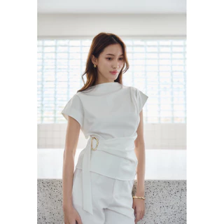 Clara top เสื้อคอปีนไหล่ล้ำ ✨🤍🫶🏻