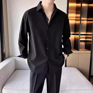 เสื้อเชิ้ตสีดำ ใส่ได้ทั้งผู้ชายและผู้หญิง แฟชั่นคอปก ผ้าไหมอิตาลี ผ้าดีใส่สบาย เสื้อเชิ้ตแขนยาว กระดุมใช้ได้จริง M—3XL