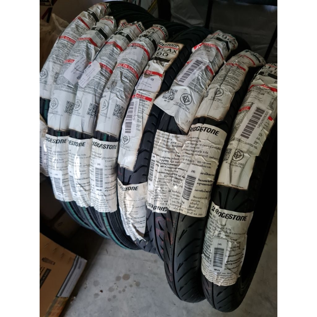 ยางนอก Bridgestone Battlax ลายตรง ลาย BT390 ขอบ 17 แท้ ยางหลังญี่ปุ่น ยางหน้าไทย