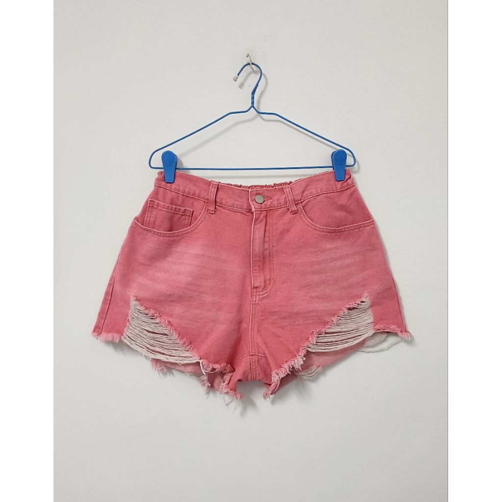 กางเกงยีนส์ขาสั้นสีชมพู shein ไซส์0xl มือ2