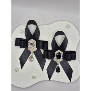 ริบบิ้นไว้อาลัยติดเข็มกลัด โบว์ไว้อาลัย