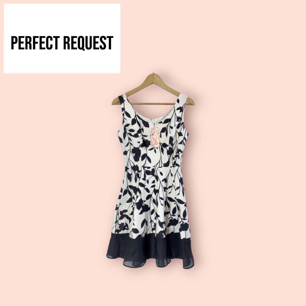 เดรส  Perfect Request For comfort By TTU สีขาว-ดำ  ไซด์ -  S  อก 34 เอว 27 สะโพก 42 ยาว 36.5 นิ้ว  ผ