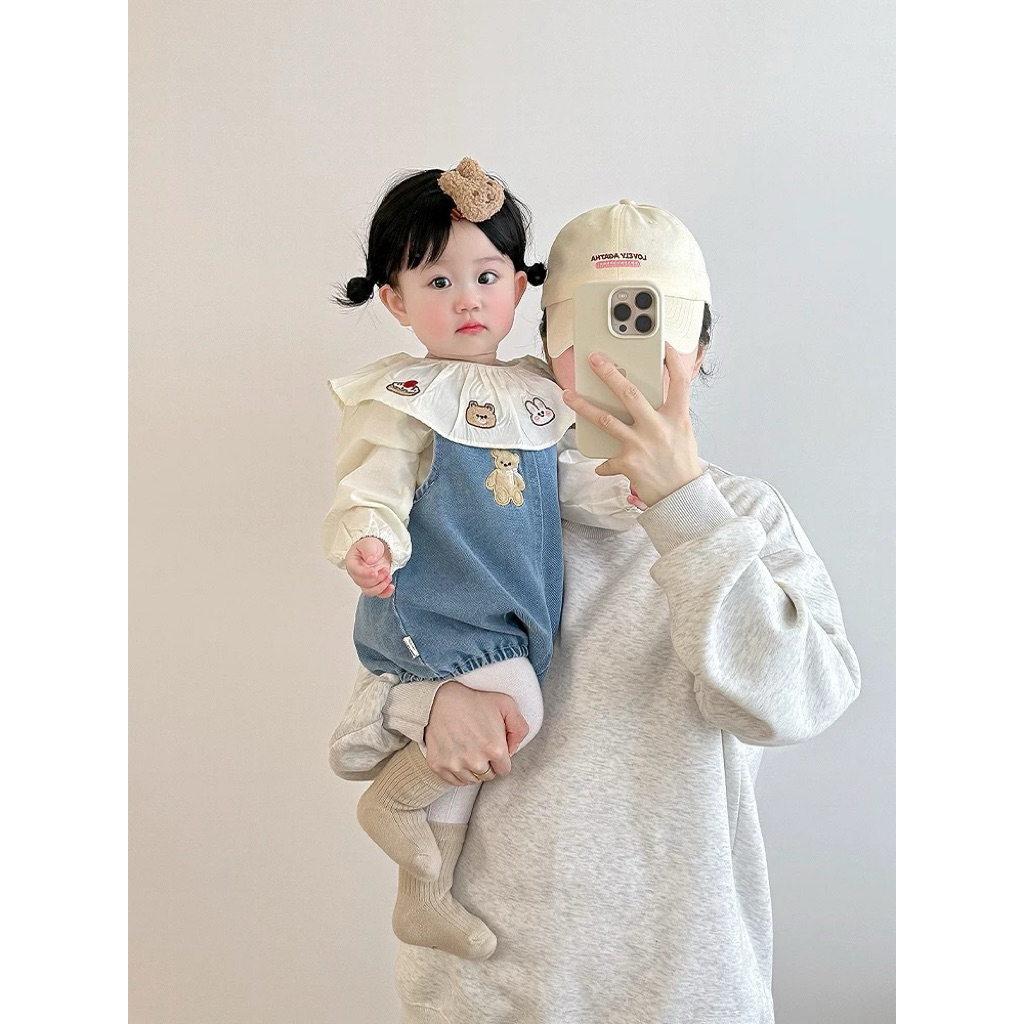 NT Baby – 099 (สินค้าพร้อมส่ง) ชุดจั๊มเอี๊ยม เอี๊ยมยีนส์ ลายการ์ตูน สไตล์เกาหลี น่ารัก เซ็ท2ชิ้น เสื้อ+เอี๊ยม ราคา ถูกที่สุด ดีลบีเคเค แกลเลอรีภาพที่ 2