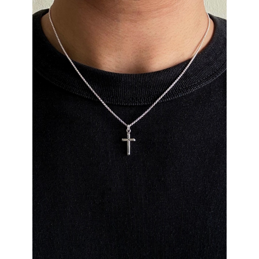 Marbella.bkk สร้อยคอเงินแท้ จี้ไม้กางเขน แบบเรียบ รุ่น Crusader III necklace
