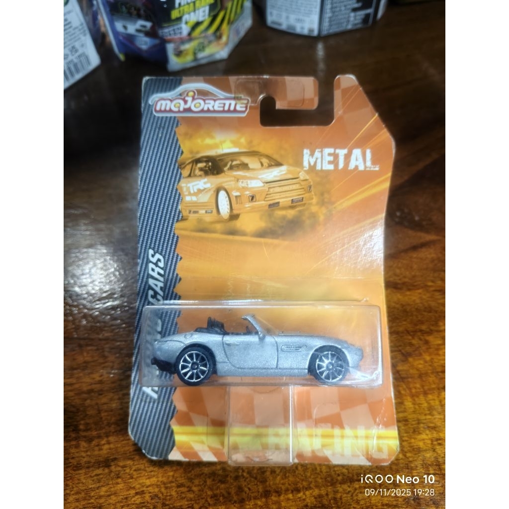 Majorette BMW Z8 เก่าเก็บ