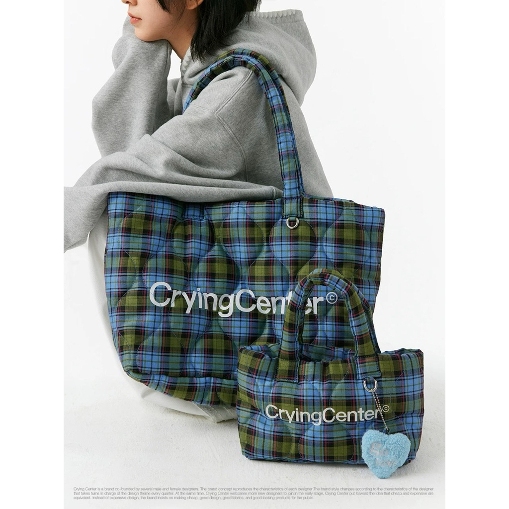 CryingCenter กระเป๋าผ้าสะพายข้างใบใหญ่ Checkered Cloud Charm Tote Bag