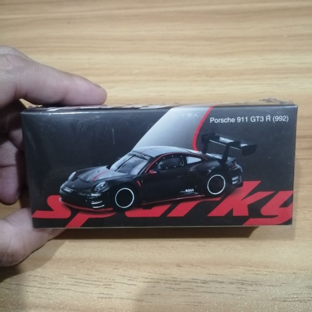 1/64​ Spark​y Porsche​ 911​ GT3 R (992)