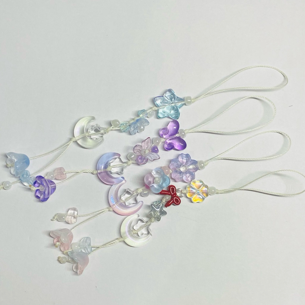 พวงกุญแจถักลูกปัด/อนิเมะ