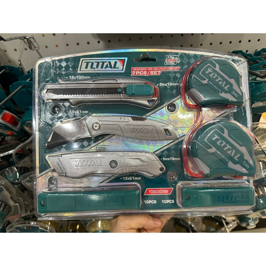 TOTAL โททอล มีดคัตเตอร์+ตลับเมตร+ใบมีด รวม 7 ชิ้น/ชุด รุ่น TOS23036E