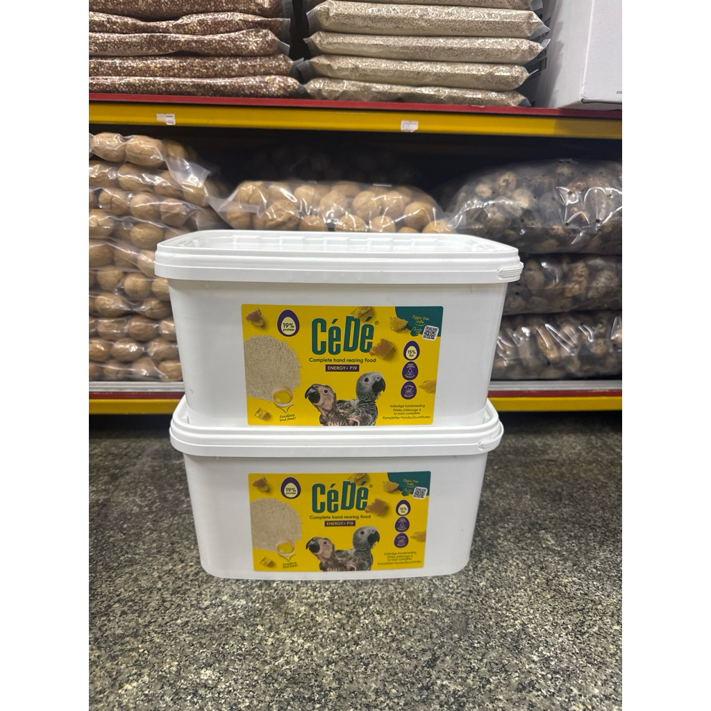 Cédé Hand Rearing Food Energy+ P19 อาหารลูกนกแบบป้อน สูตรพลังงานสูง โปรตีน 19%