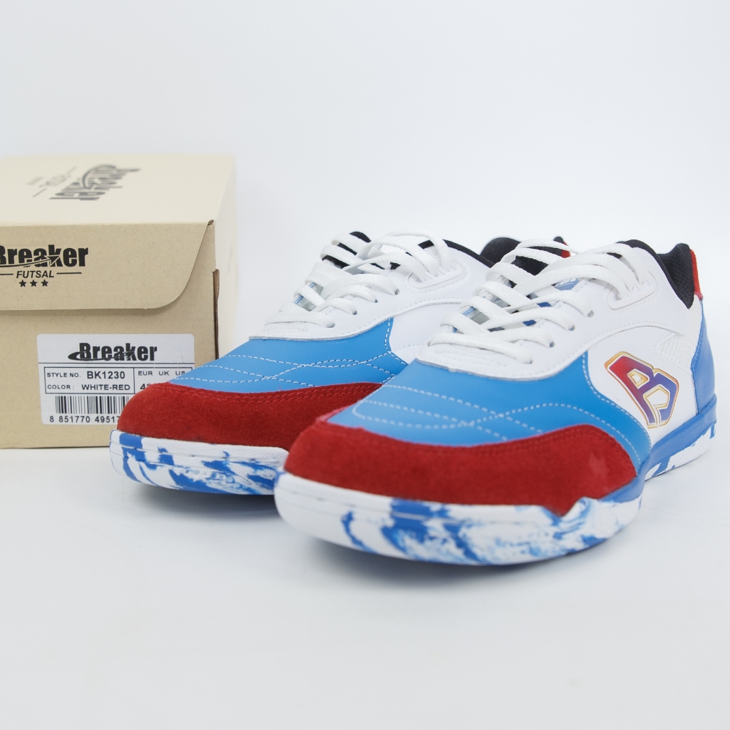 [ฟรีถุงเท้ากันลื่น]รองเท้าฟุตซอล Breaker (BK1230) หน้าหนังกลับ พื้นลายหินอ่อน แถม 1 Socksy ขาว