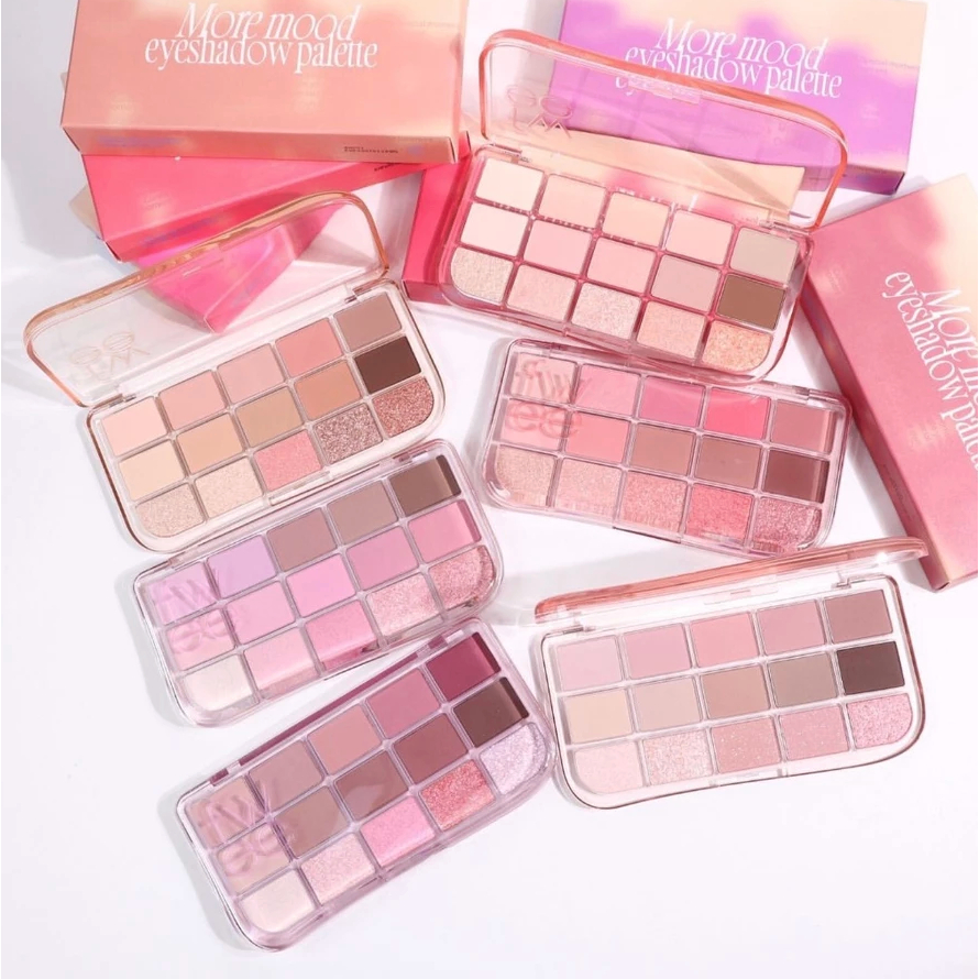 Fwee More Mood Eyeshadow Palette 12g อายแชโดว์ 15 เฉดสี