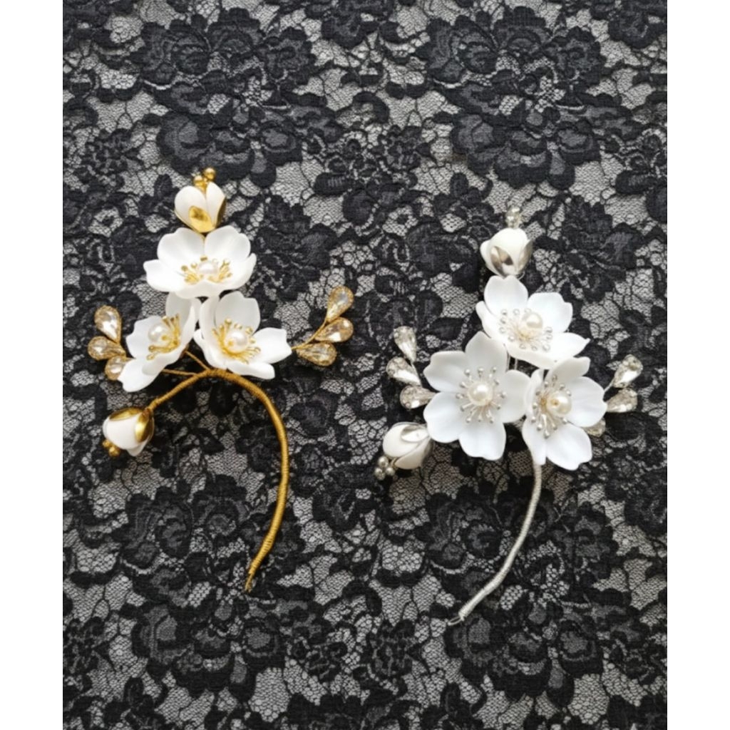 ดอกไม้ติดผม จอนหูดอกไม้ มีให้เลือก 2 สี