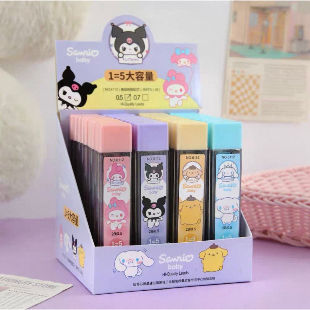 ไส้ดินสอกด Sanrio ไส้ดินสอกด 2B เส้น 0.5มม คละสี คละลาย (จำนวน 1หลอด)