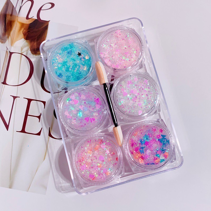 พร้อมส่ง กลิตเตอร์แต่งหน้า 1 พาเลท 6 ตลับ มีกาวในตัว อายแชโดว์  เจลกากเพชร แต่งหน้า แต่งผม