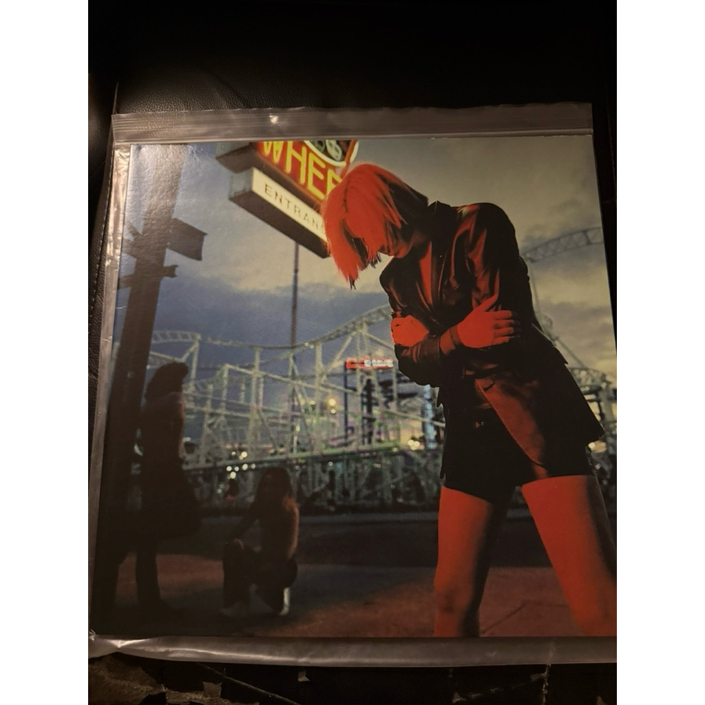 แผ่นเสียง มือ 2 Sunflower Bean : Who Put You Up to This?