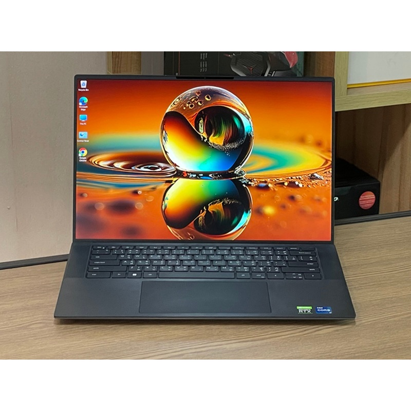 Dell Precision 5570 Mobile WorkStation i7-12700H SS1TB RAM32GB NVIDIA RTX A1000 (4GB GDDR6)ออกแบบ ตั