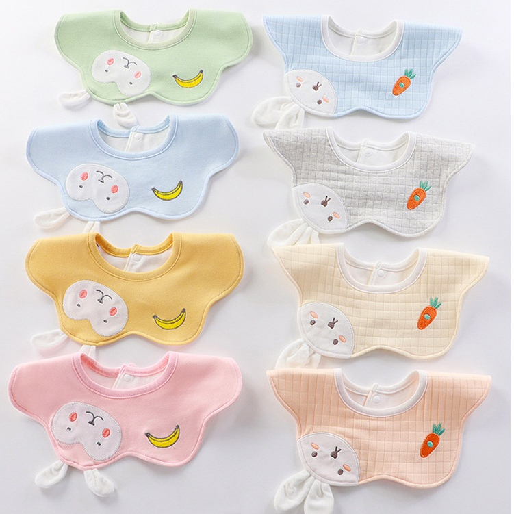 BrananaPlus ผ้ากันเปื้อนผ้าคอตตอนพิมพ์ลาย คอบัว BIBCIR3D