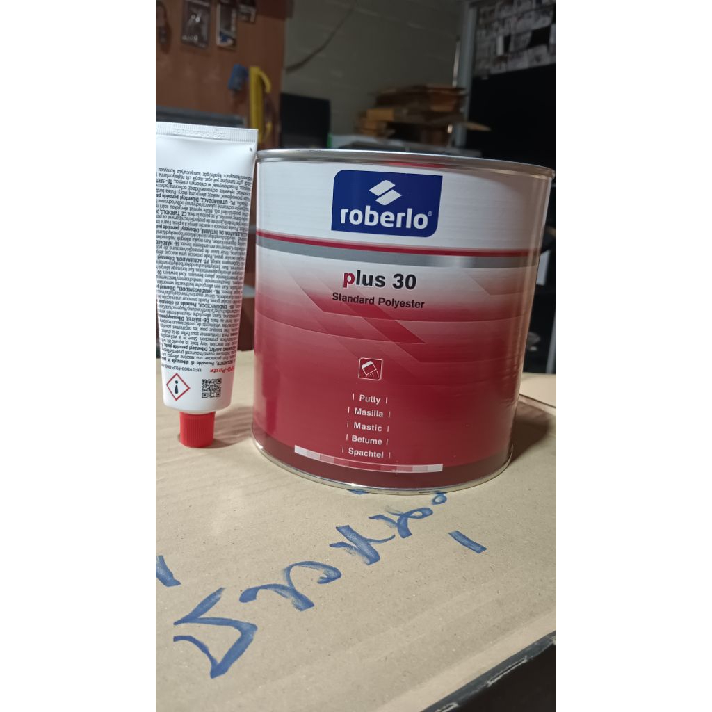 สีโป้วรถยนต์2k/roberlo/