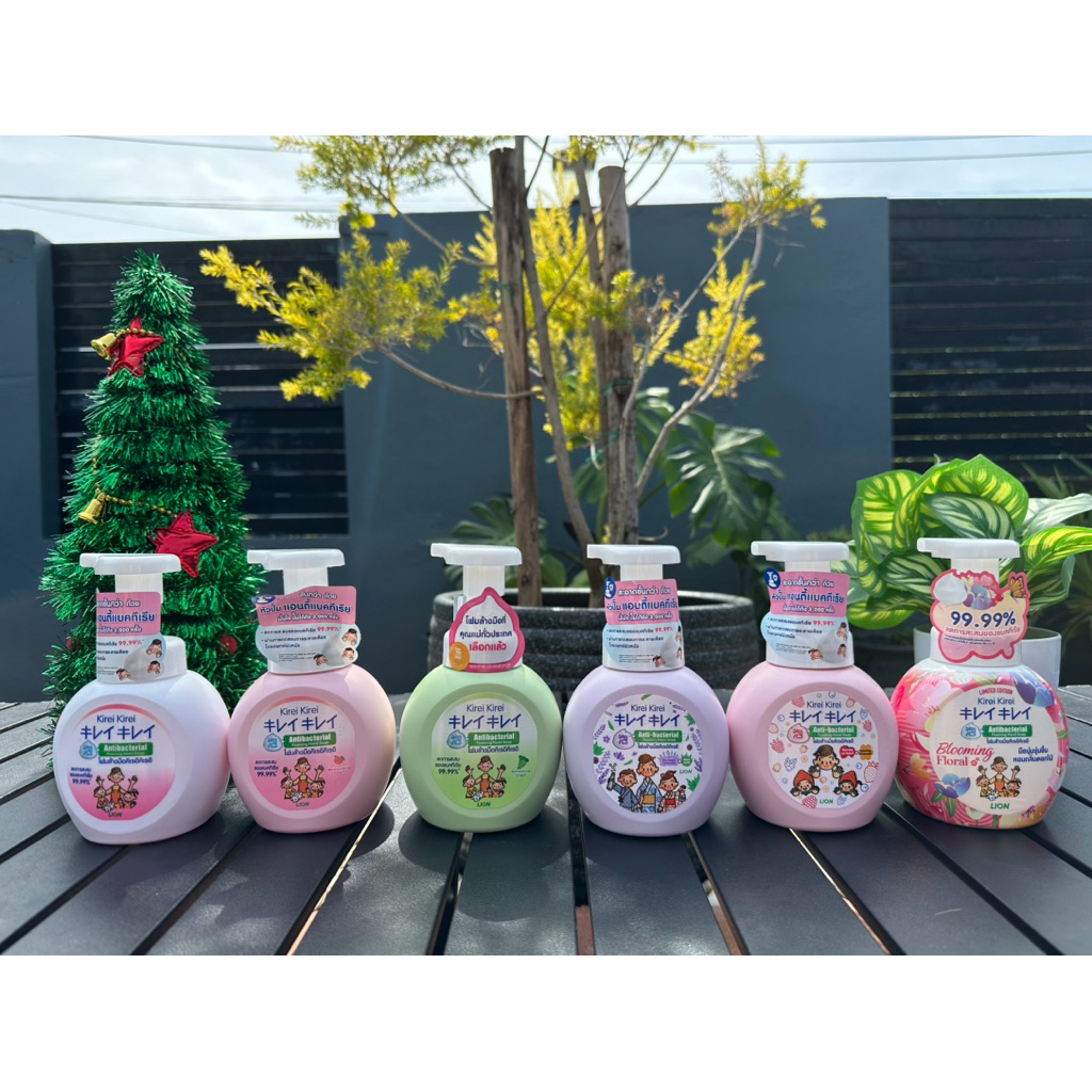 Kirei Kirei คิเรอิ โฟมล้างมือ ขนาดหัวปั๊ม 250 มล. ลดการสะสมแบคทีเรีย 99.9% มีให้เลือก 5 กลิ่น ❌❌ผลิตปี2025 หมดอายุ2028❌❌