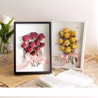 กรอบรูปดอกไม้แห้ง กรอบรูปทำมือ กรอบรูป 3 มิติ เจาะช่อง 3 ซม.…