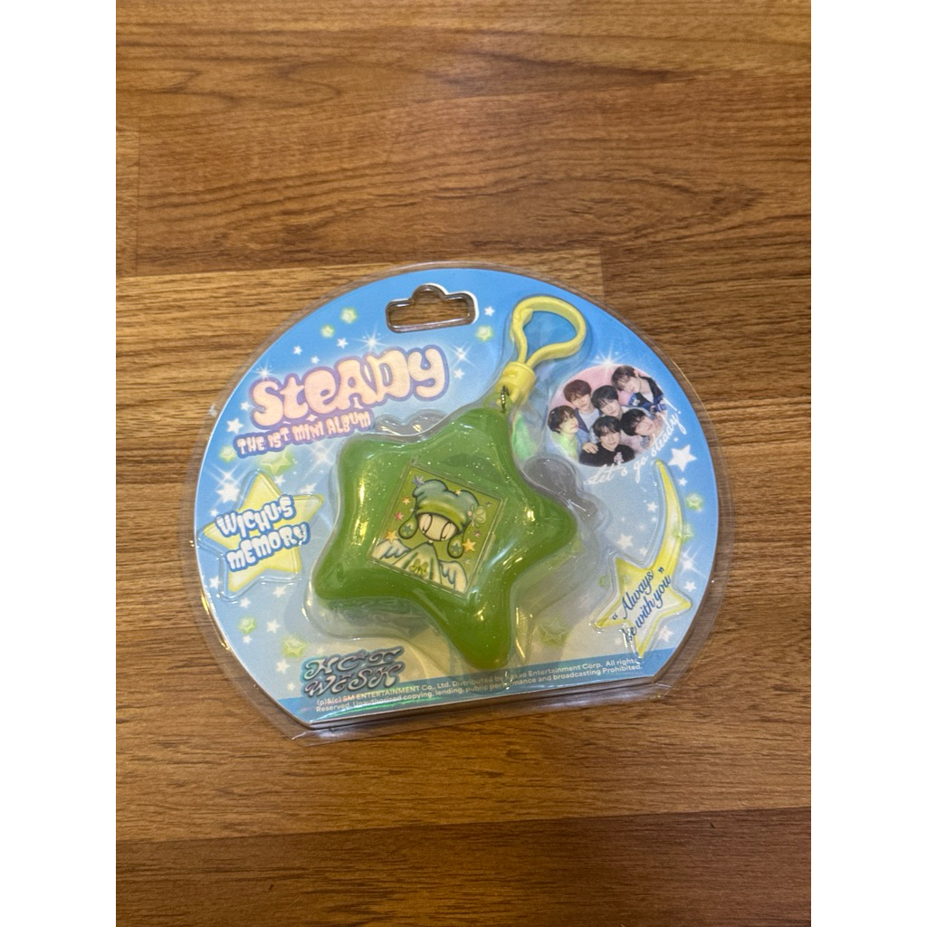 พร้อมส่ง 🍎อัลบั้ม NCT WISH STEADY Keyring ไม่แกะ