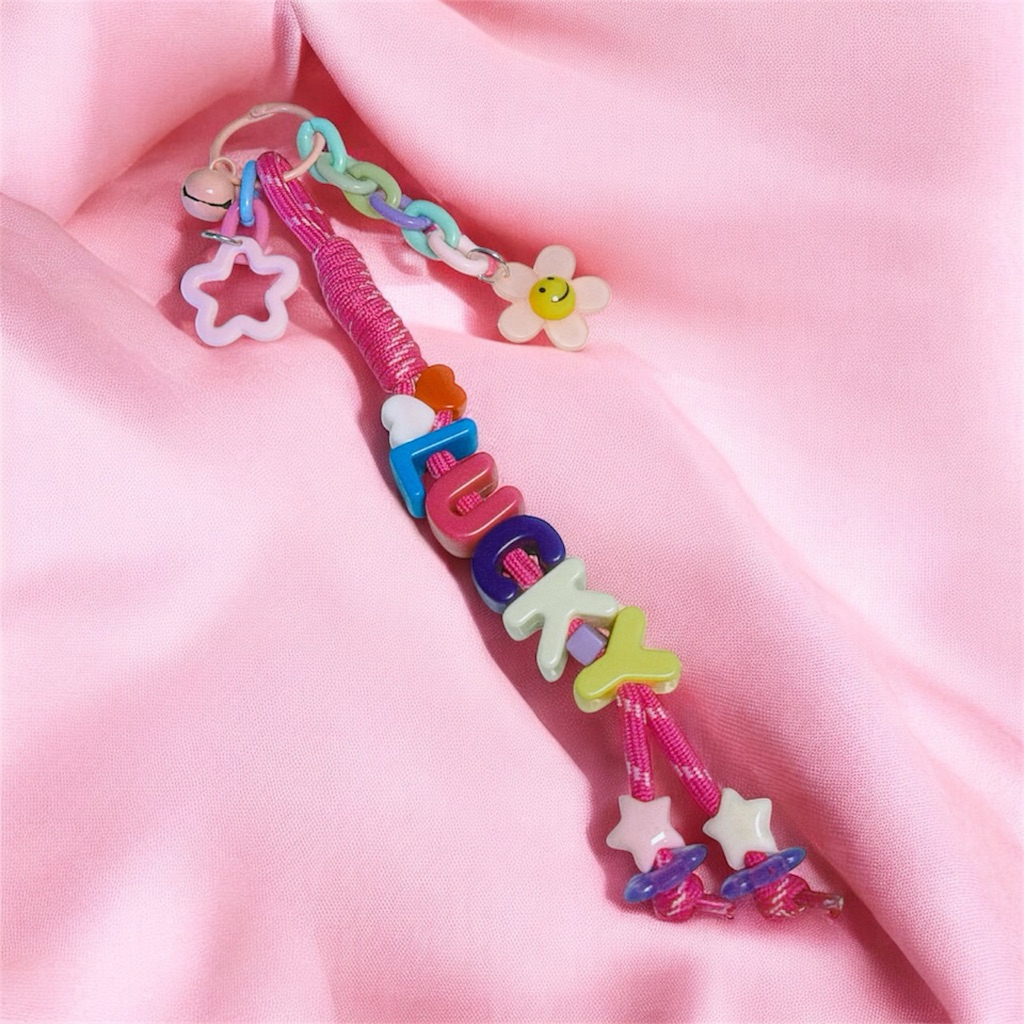 🌈เซทสุ่ม D I Y พวงกุญแจอักษร✨