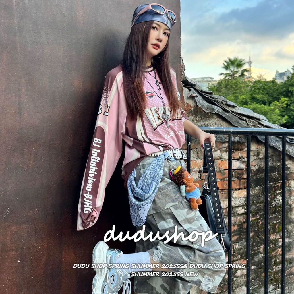 [Hip-hop style long-sleeved T-shirt]เสื้อยืดคอกลมแขนยาวลำลองสไตล์สตรีทย้อนยุคสำหรับผู้หญิง