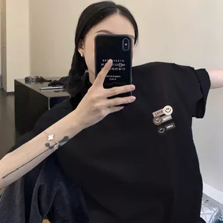 🌷ChillTee🌷เสื้อยืดคอกลม เสื้อแฟชั่น แขนสั้น คอกลม ผ้าCOTTON สบายและนุ่ม พิมพ์ลาย "LUCK" ผู้ชายและผู้หญิง【COD】