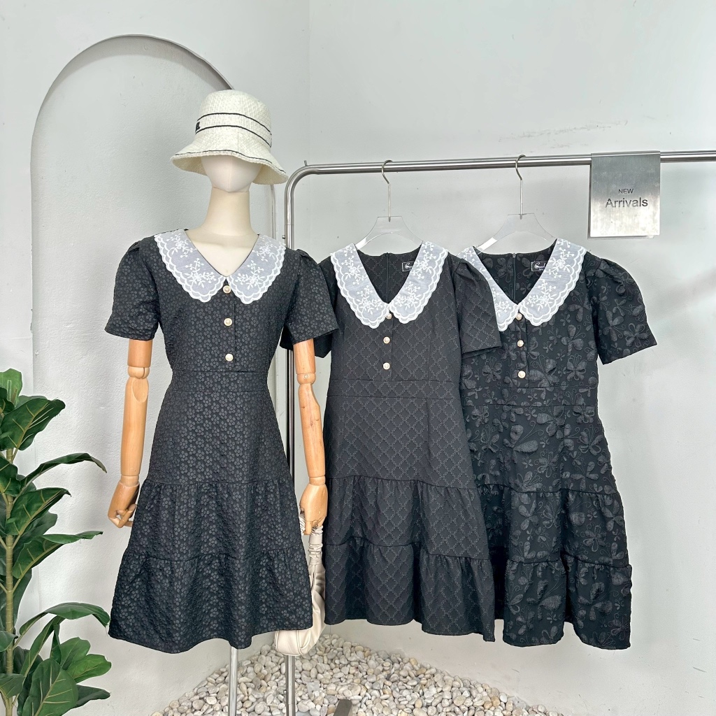 Mook_shop เดรสลักชูดีเทลกระโปรงชั้นระบาย คอปกปัก