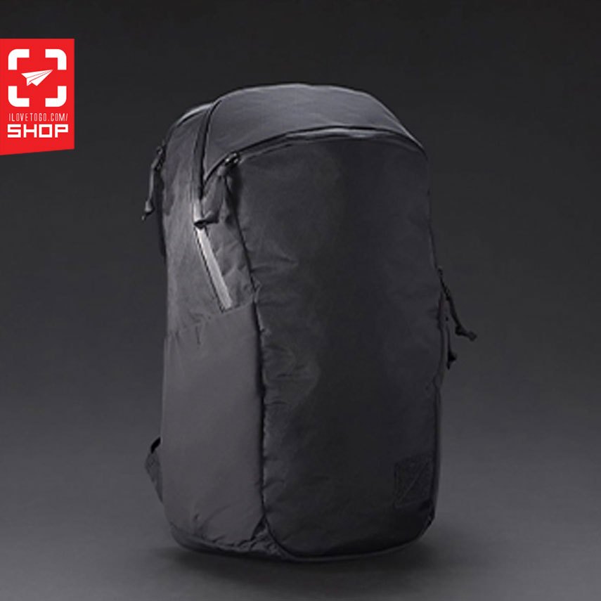 กระเป๋า EVERGOODS - CIVIC Half Zip 22L - X-PAC X42 สี Black and Coyote Brown