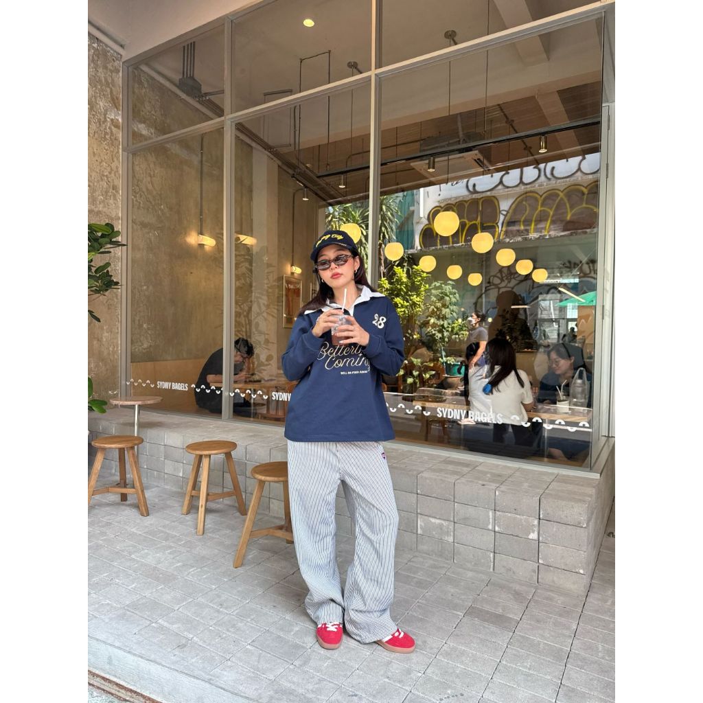 C522 - Dustin Polo - เสื้อโปโลสีกรม ตัดปกสีขาว งานปักทั้งตัว (พร้อมส่ง)